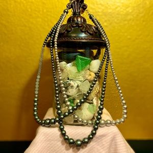 3 strand grey/black/ivory pearl necklace